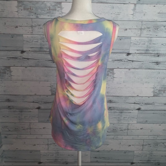 7th Ray tie dye slash back tank top with pocket - Picture 2 of 5